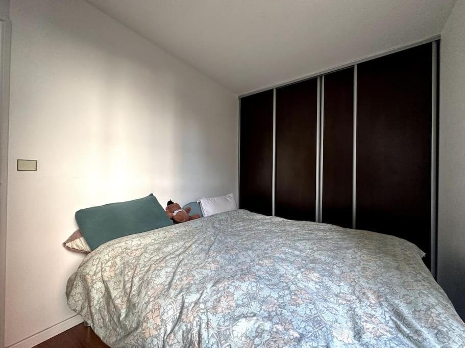 Appartement Lumineux Avec Balcon Levallois-Perret Ngoại thất bức ảnh