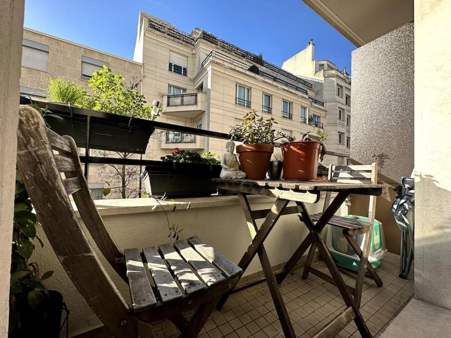 Appartement Lumineux Avec Balcon Levallois-Perret Ngoại thất bức ảnh